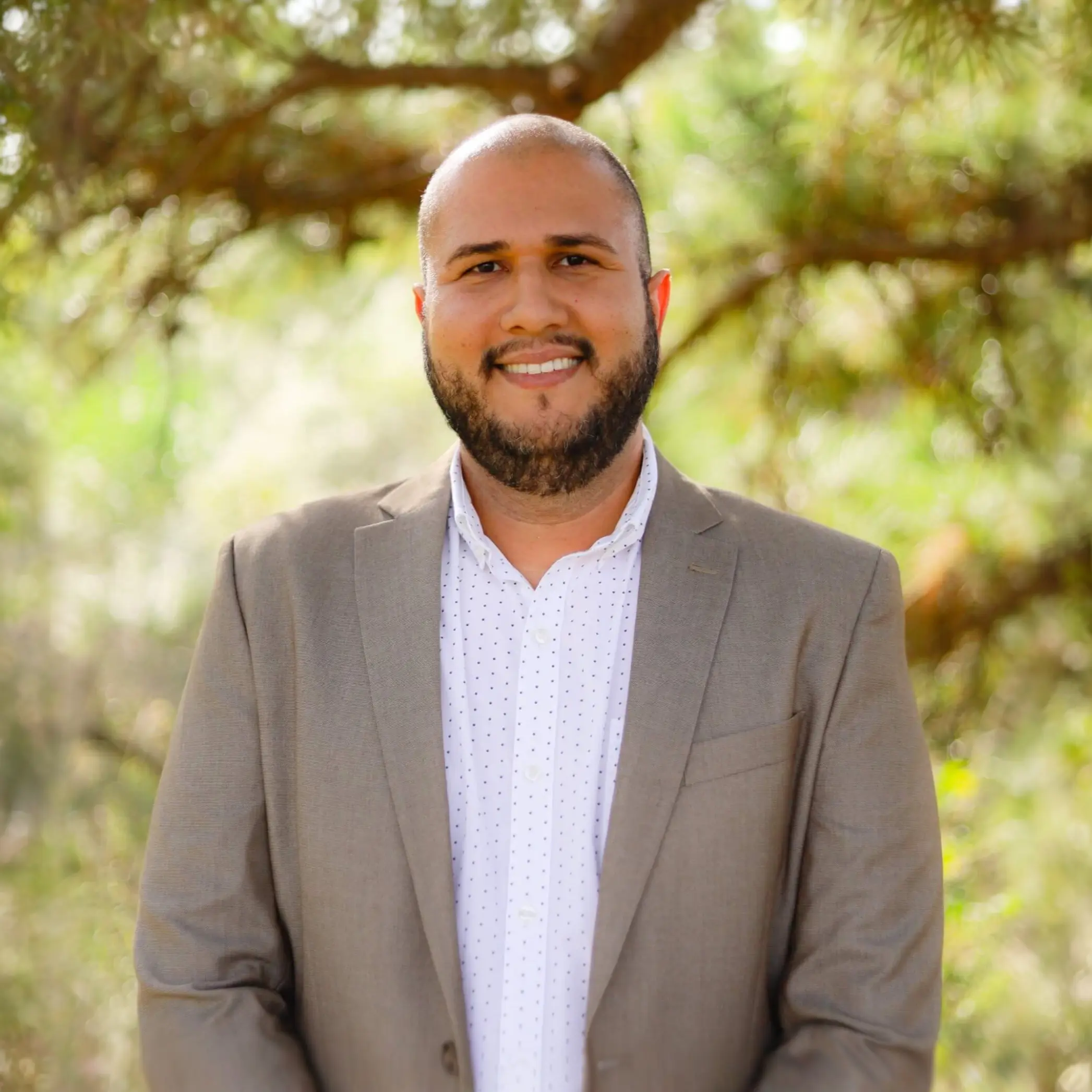 Writer: Dennis Santana