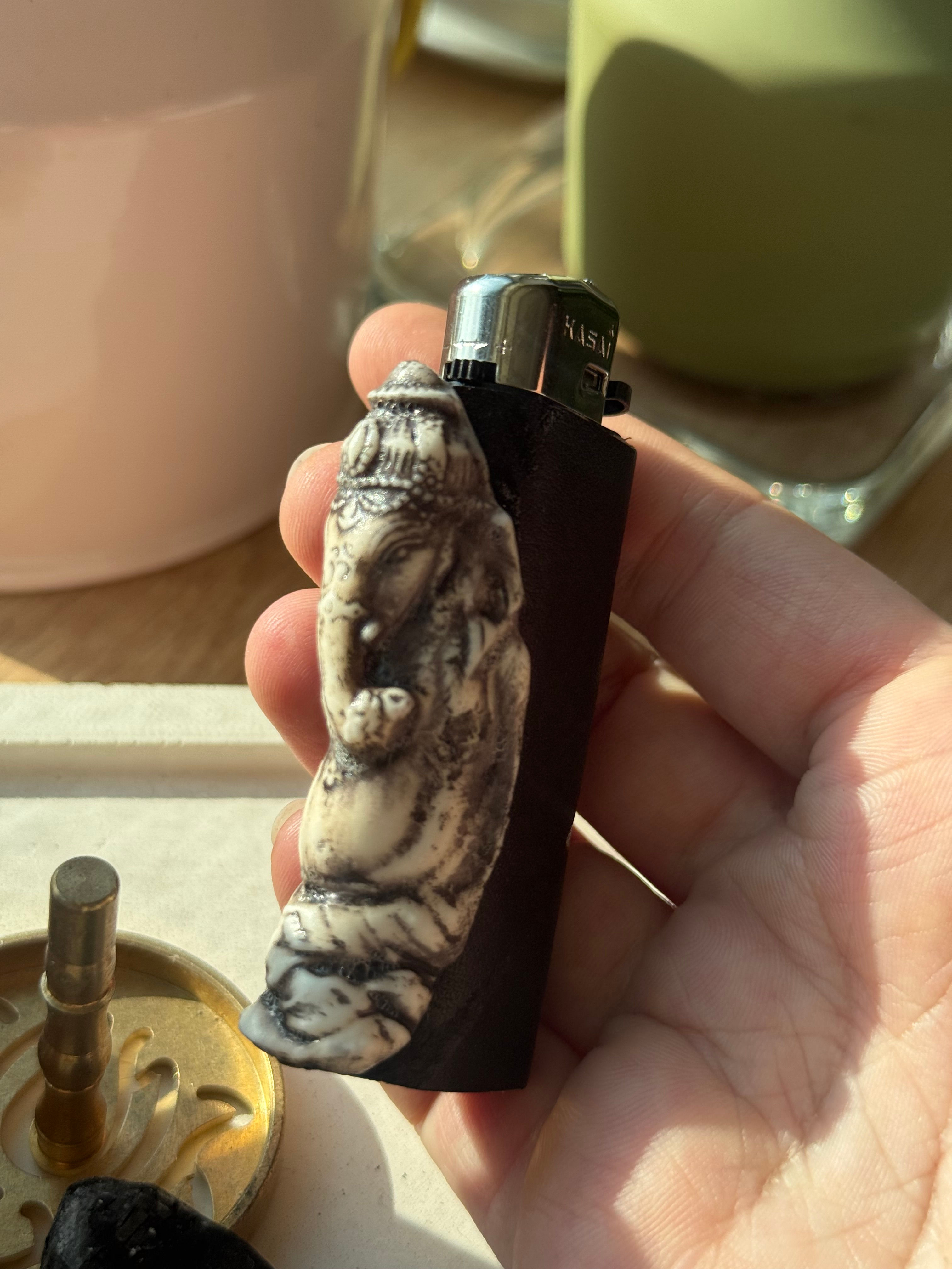 Etnik Çakmak Kılıfı Ve Çakmak Ganeşa Fil 