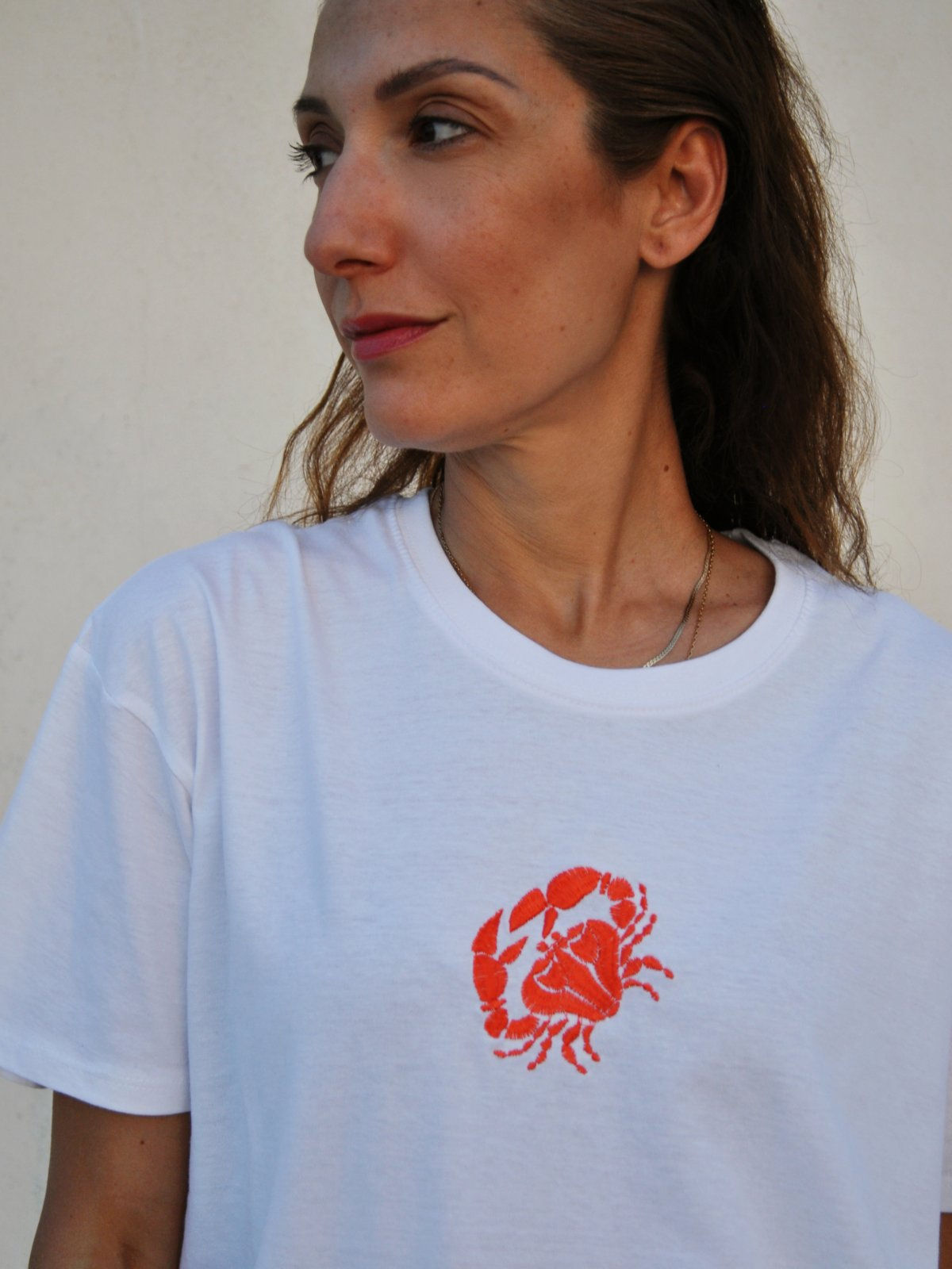 Embroidered crab 