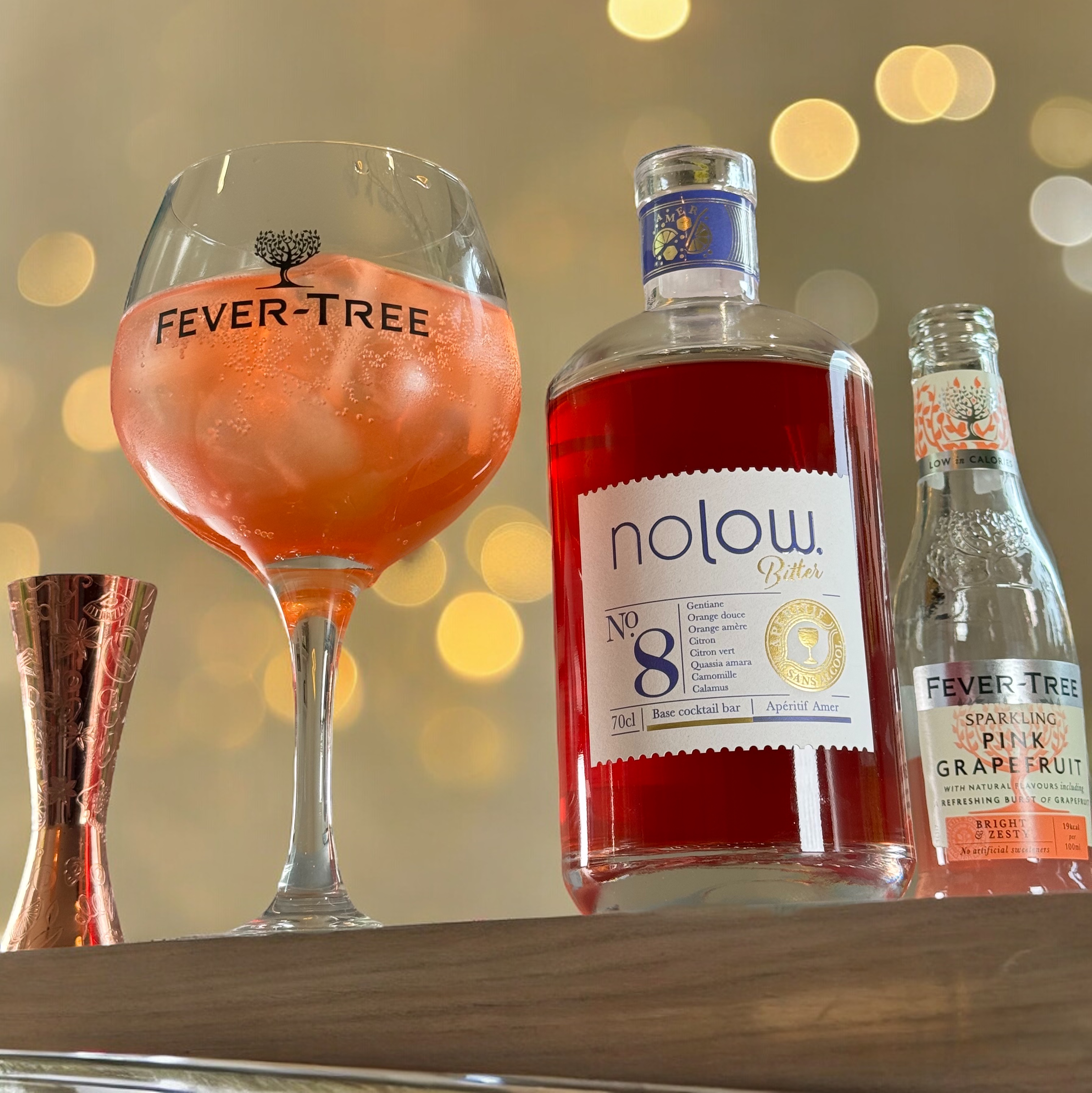 Bouteille de Nolow NOLOW BITTER N8, spiritueux sans alcool