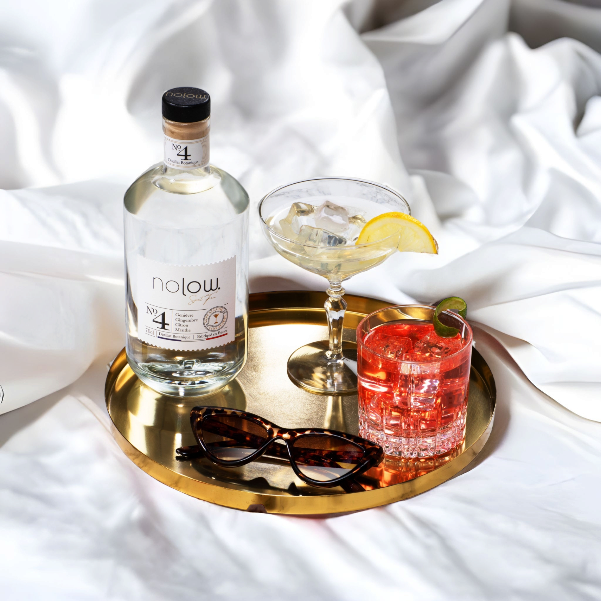 Bouteille de Nolow NOLOW DISTILLAT BOTANIQUE N4, spiritueux sans alcool