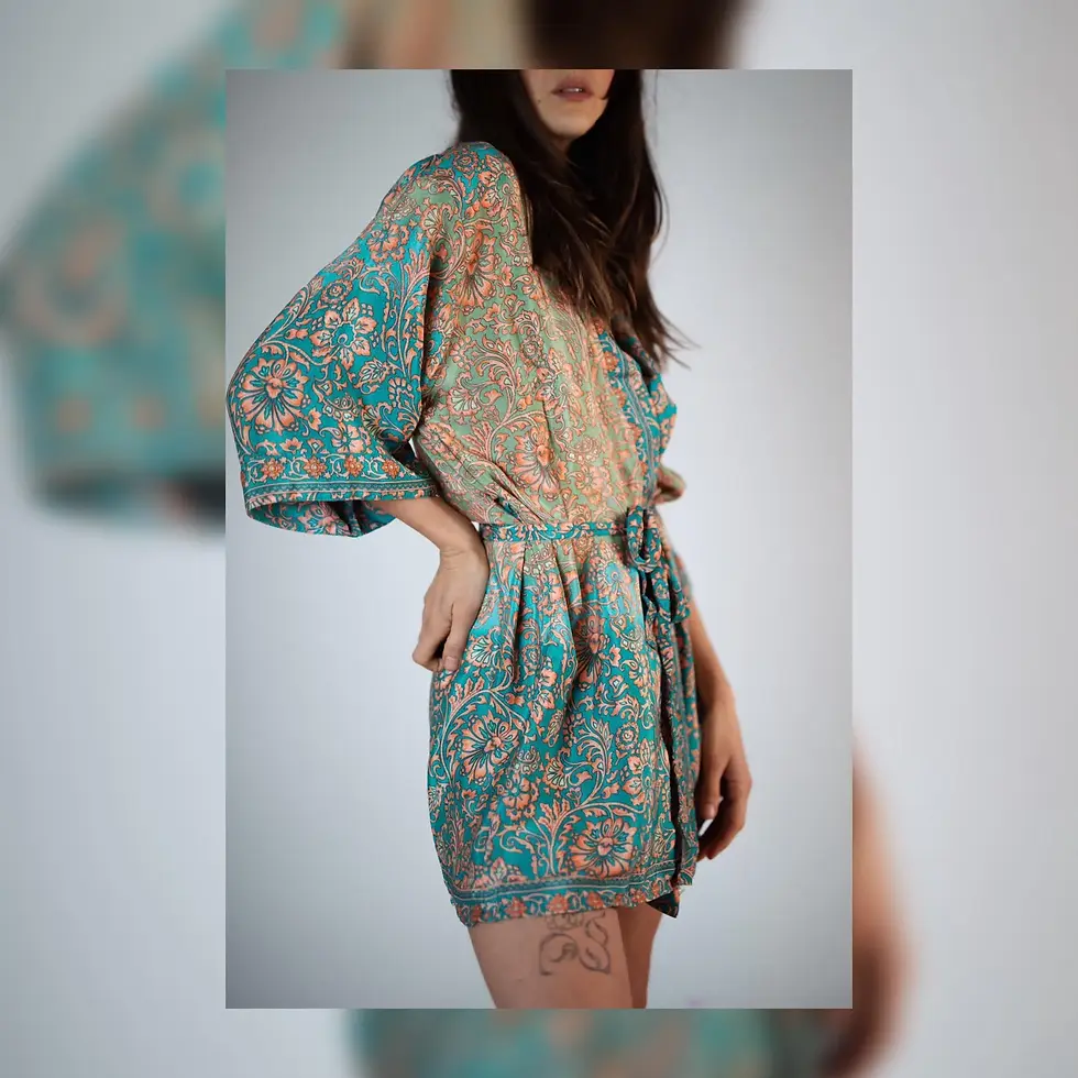 Thumbnail: Vintage Kimono Robe for Everyday Elegance