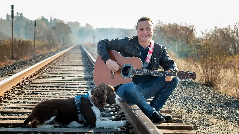 LIVE MUSIC with Mickey Magennis