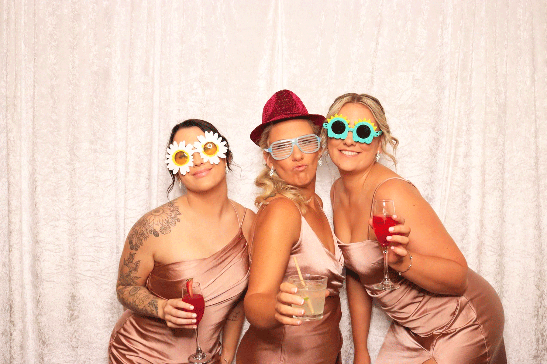 Empire-Photo-Booth-Hire-96.gif