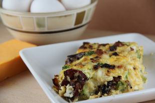 Easy! Breakfast Casserole with Bacon