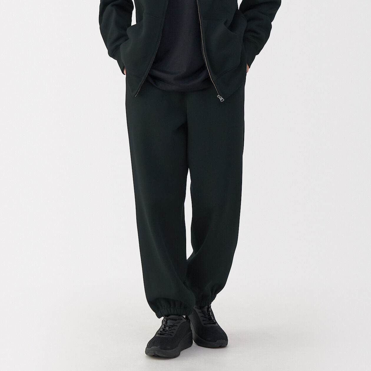 Mens Wide-Fit Sweatpants