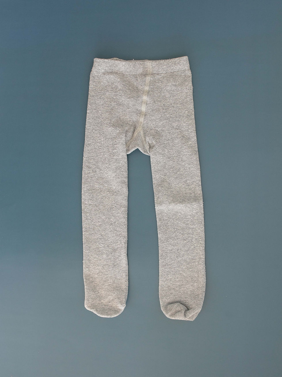 גרביים אפורים לתינוק