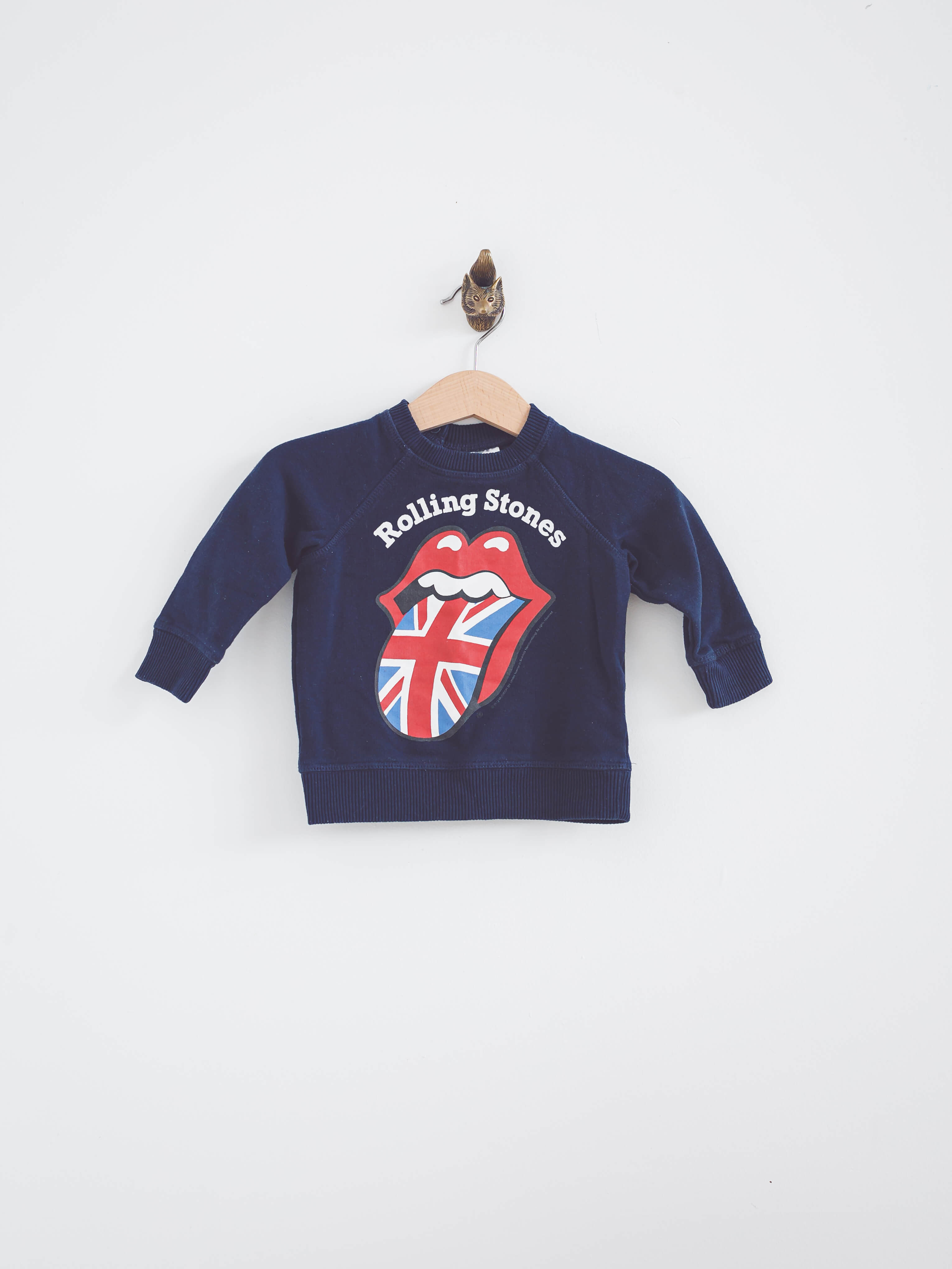 סוודר תינוק כחול כהה עם הדפס לשון The Rolling Stones