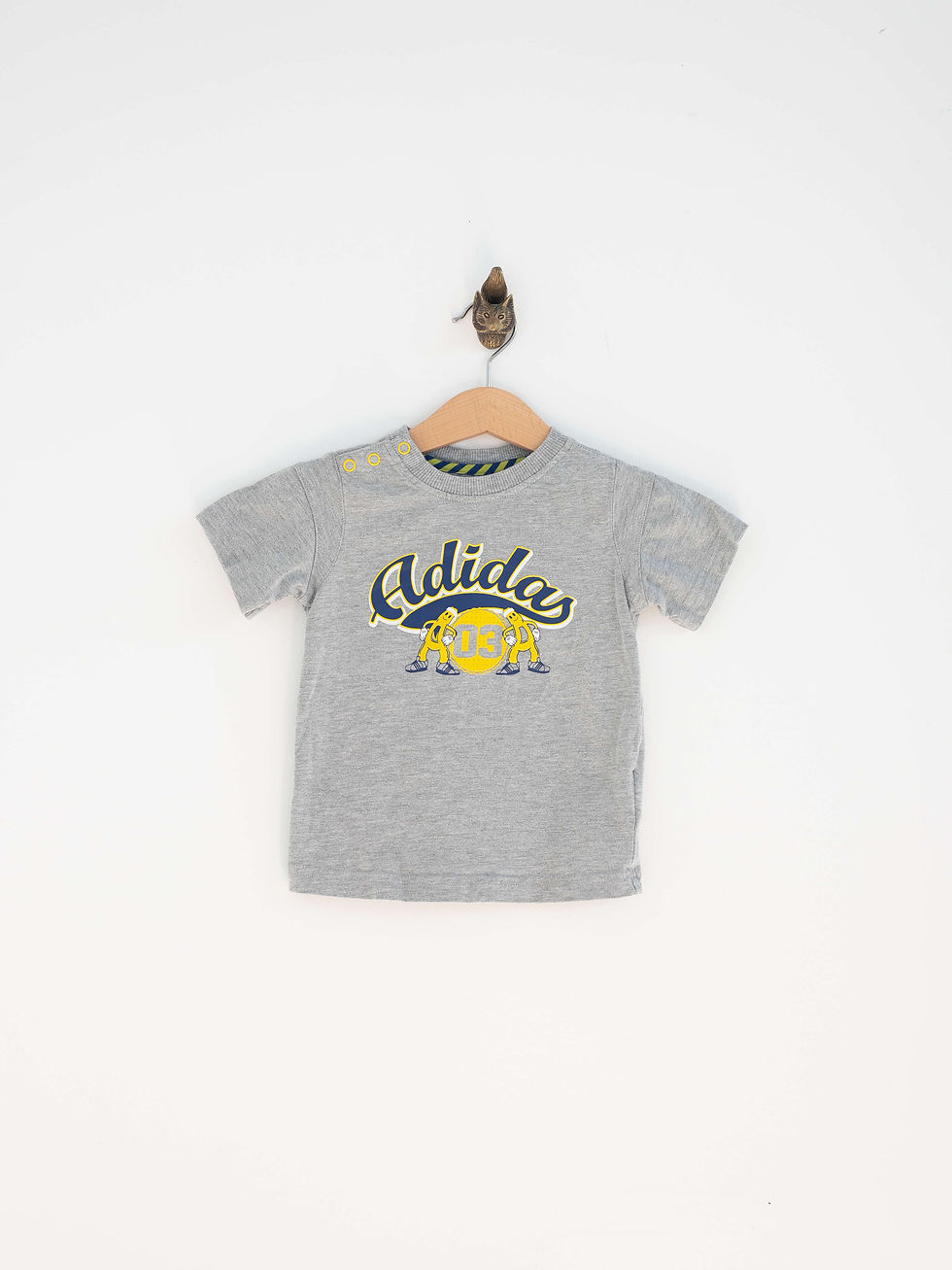 מידה 1-2 טי-שירט אפורה קצרה אדידס