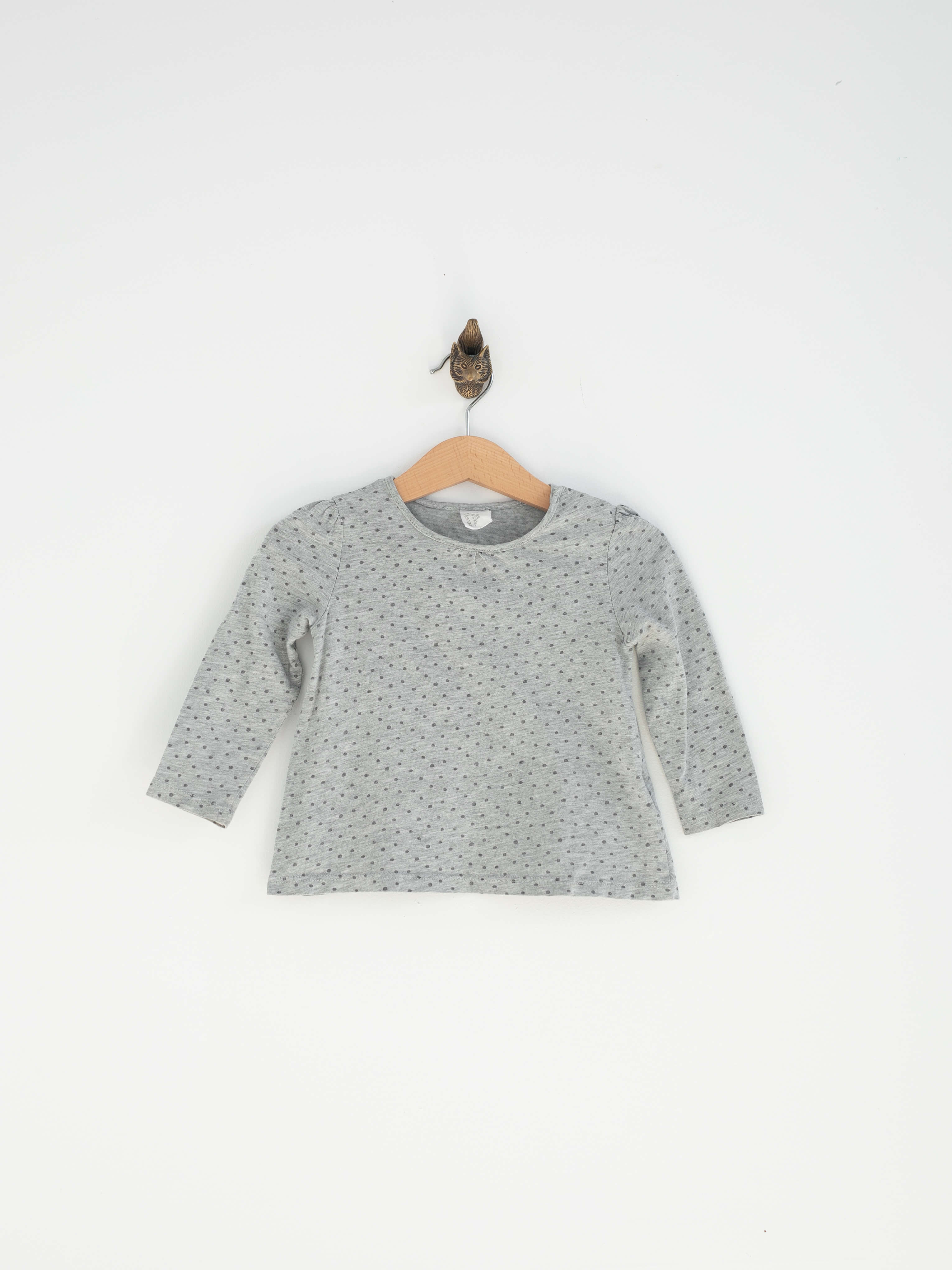 טי-שירט ארוכה אפור נקודות 9-12 חודשים