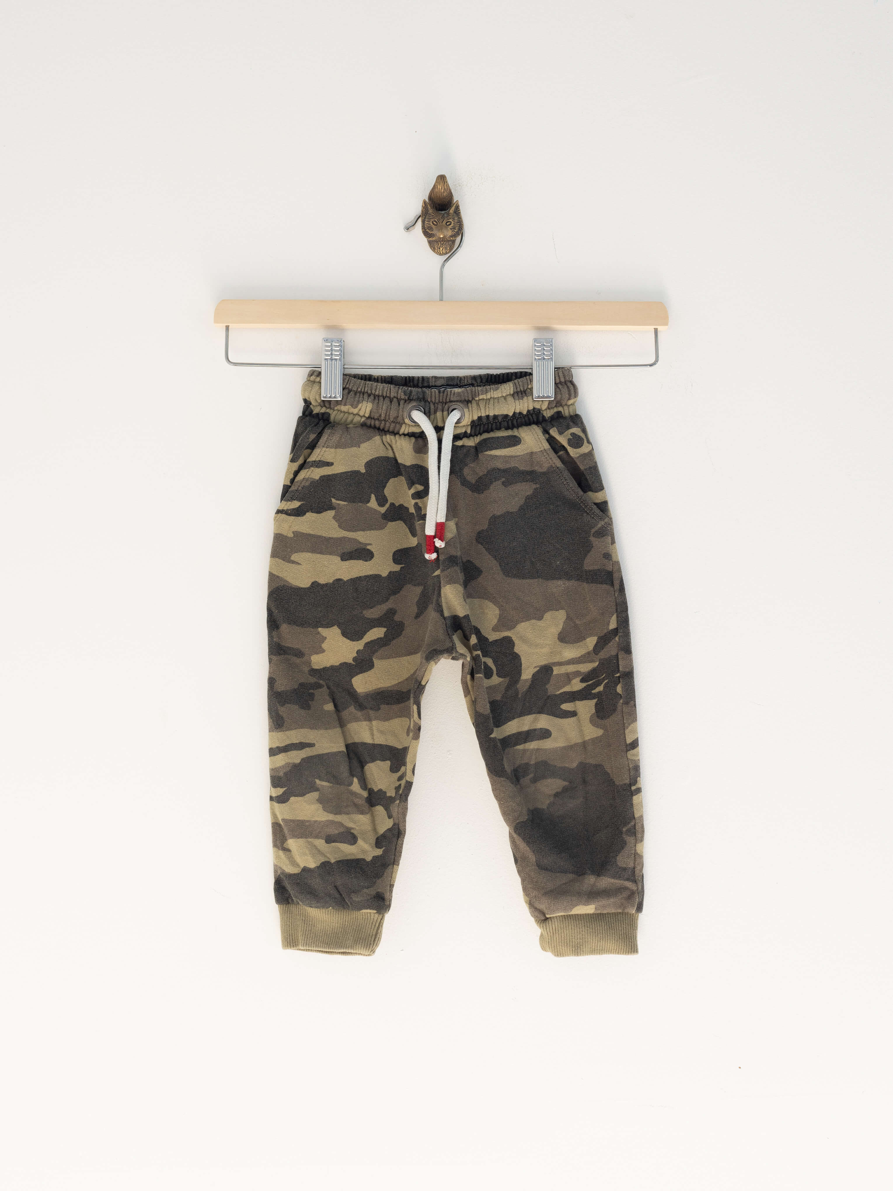 18-24 חודשים | מכנסי טרנינג צבאיים | NEXT