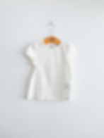 חדשה עם טיקט | מידה 2-4 | טי-שירט לבנה כיווץ בכתפיים | H&M