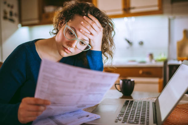 3 Sinais de que Suas Finanças Não Estão Indo Bem