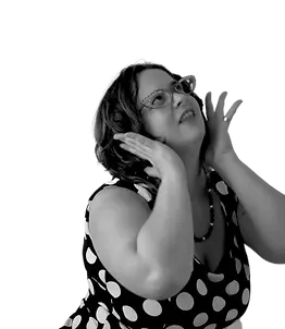 הילה הקרציה מפולניה מקשיבה לך בהאזנה מלאה