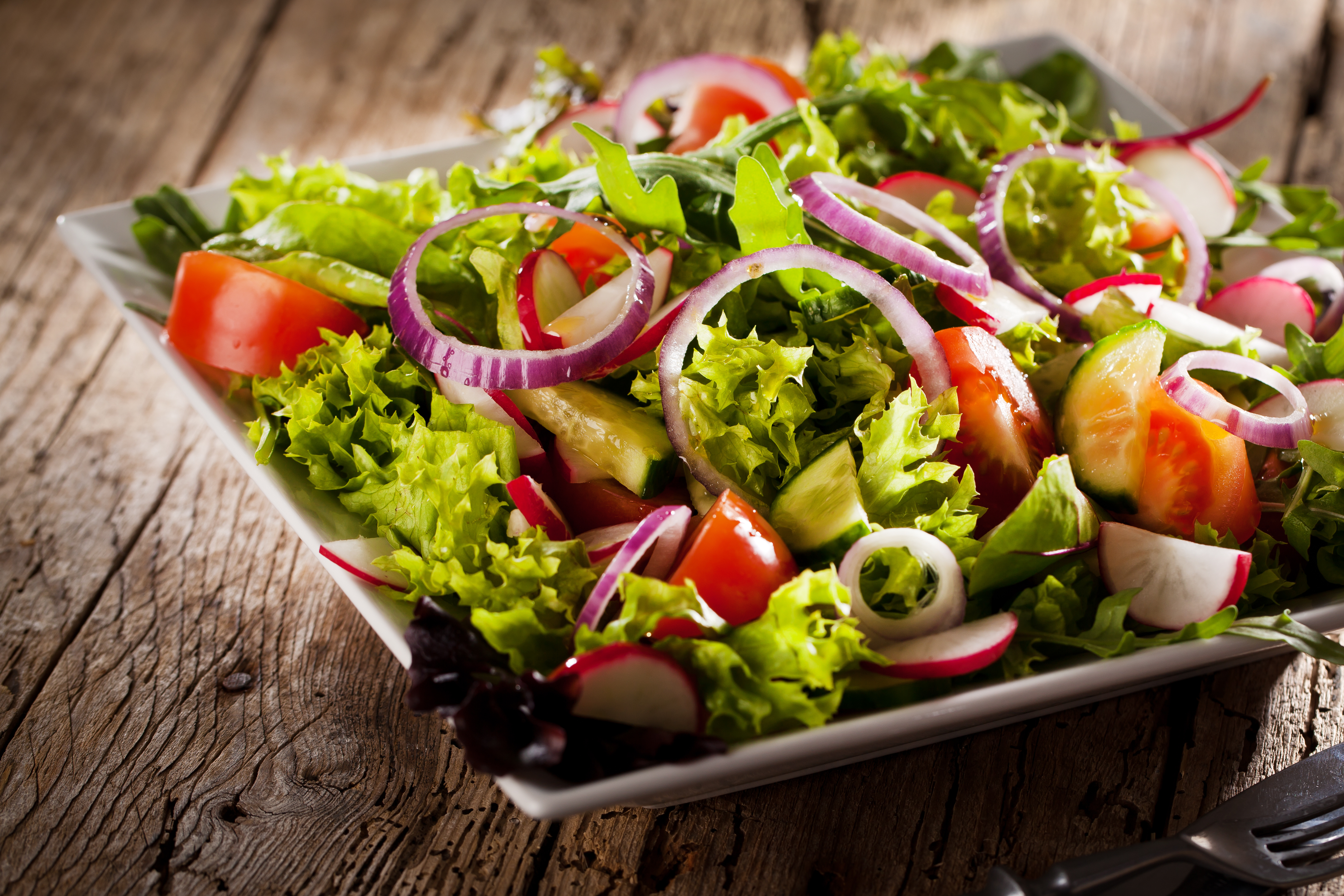 Avocado-Salat mit Kernen