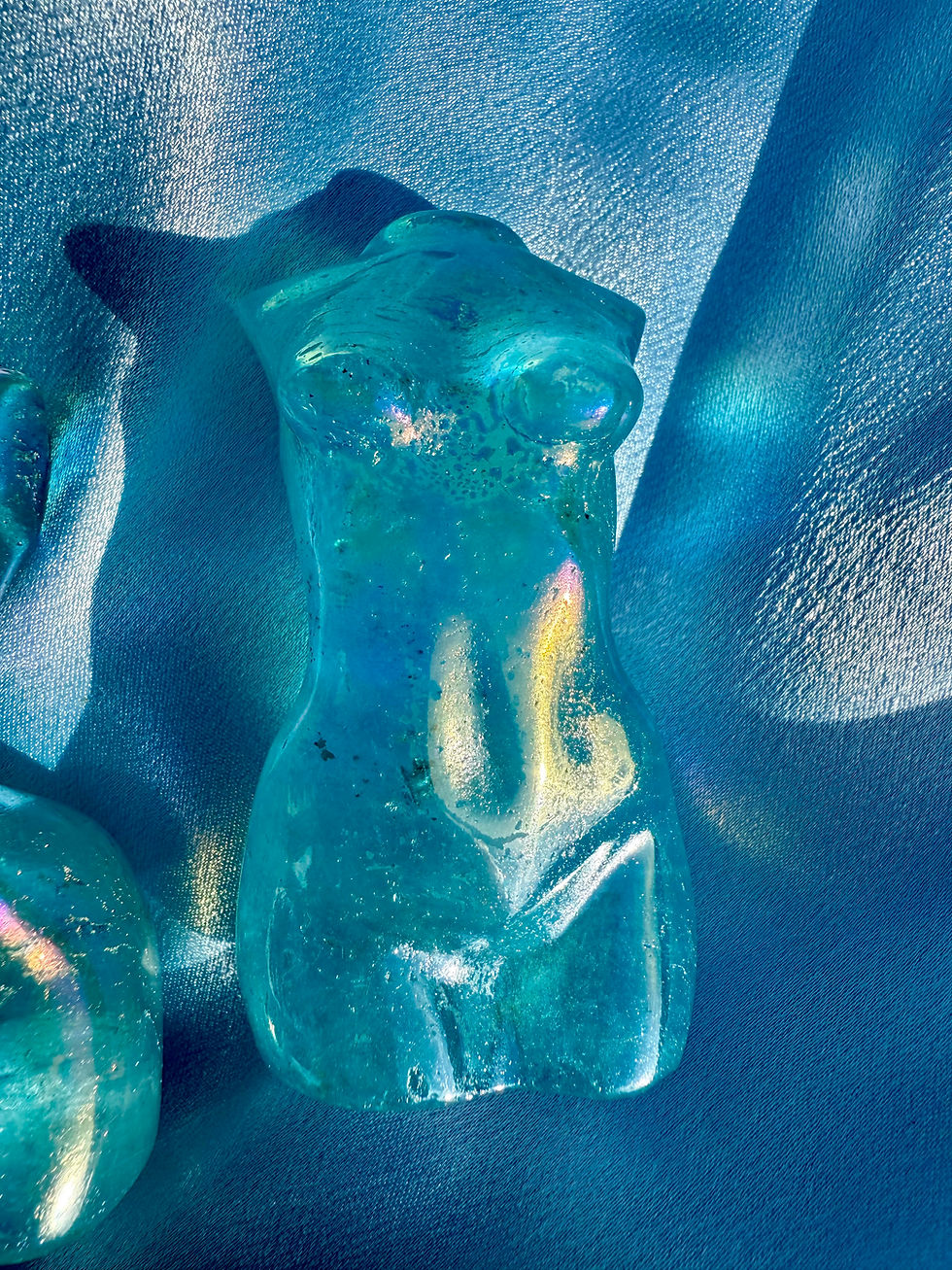 Thumbnail: Blue Aura Quartz Lady Body
