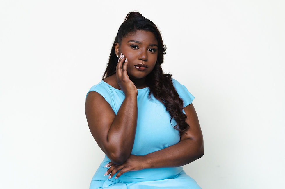 Holmes Headshot .jpg