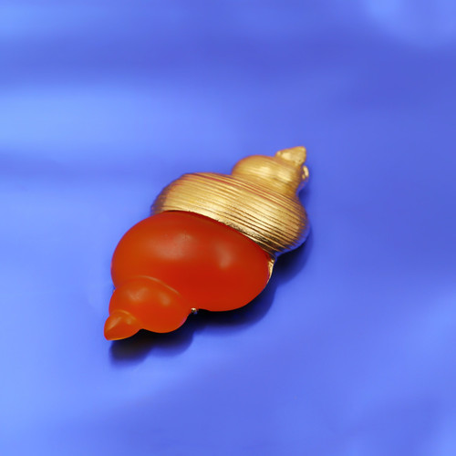 Christian Dior parfum shell brooch Antic&Tonic