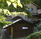 自噴泉岩風呂.jpg