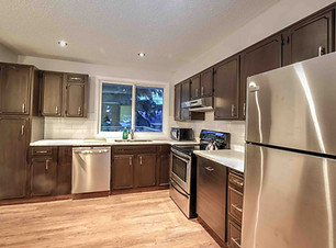 04VT - Kitchen.jpg