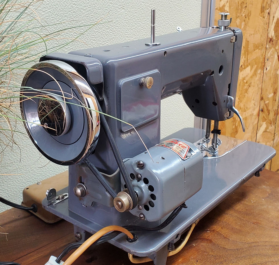 Miniatura: Morse R5L Sewing Machine, Restored by Stagecoach Road