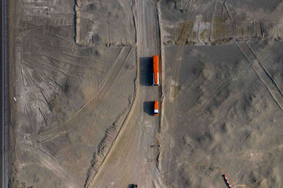 Explora nuestra galería de fotos industriales para descubrir la excelencia en producción, fabricación, ingeniería y tecnología. Desde vinos hasta salmoneras, construcción, minería, agrícolas y más, nuestras imágenes muestran la calidad y eficiencia de diversos sectores. Encuentra inspiración en categorías como automoción, energía, tecnología y más. Únete a nosotros mientras celebramos la innovación y el progreso en todas las industrias.