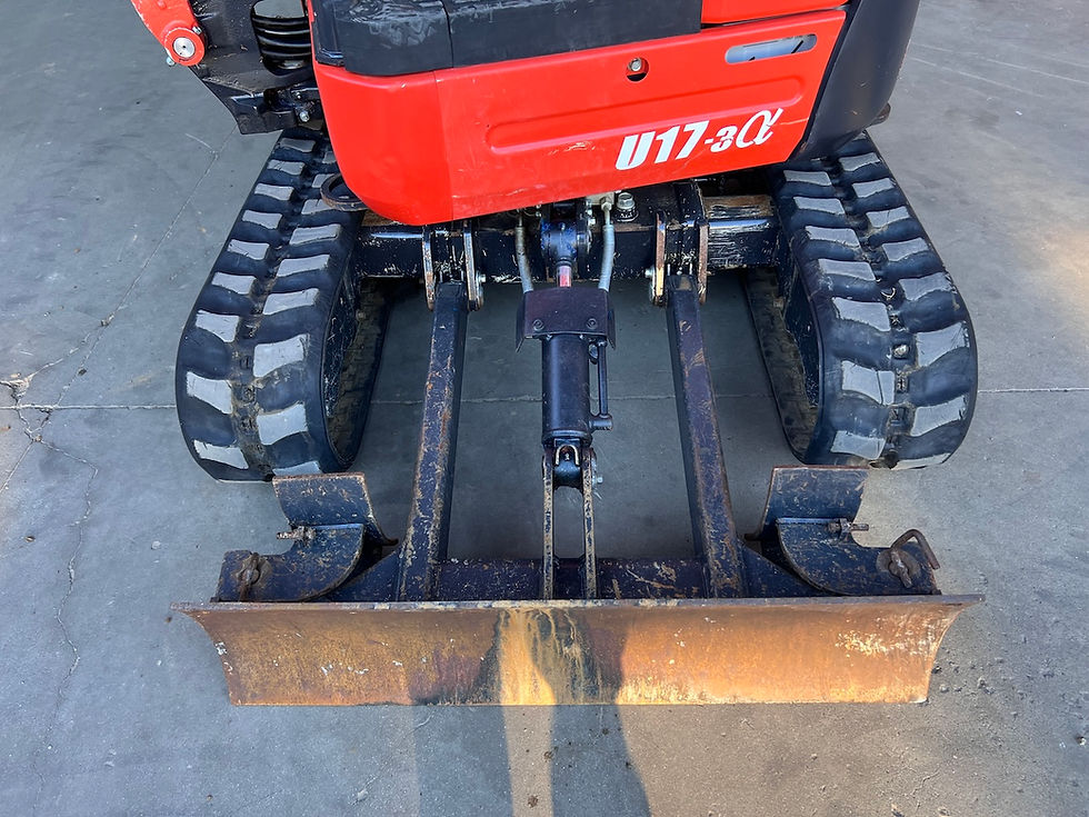 Прев'ю: Kubota U17