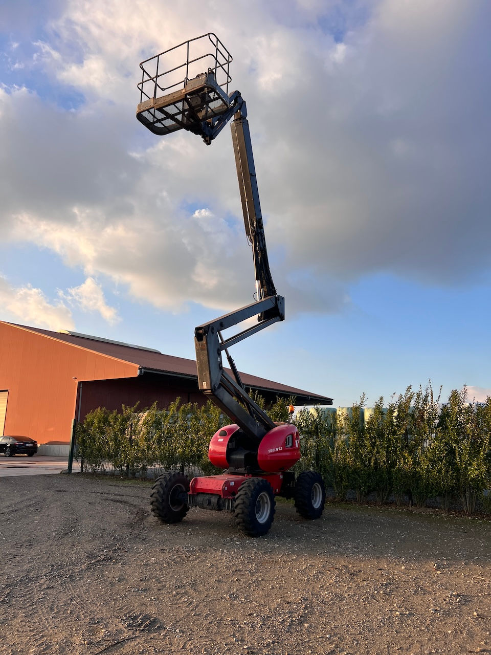 Прев'ю: Manitou 180ATJ Articulated Boom Lift