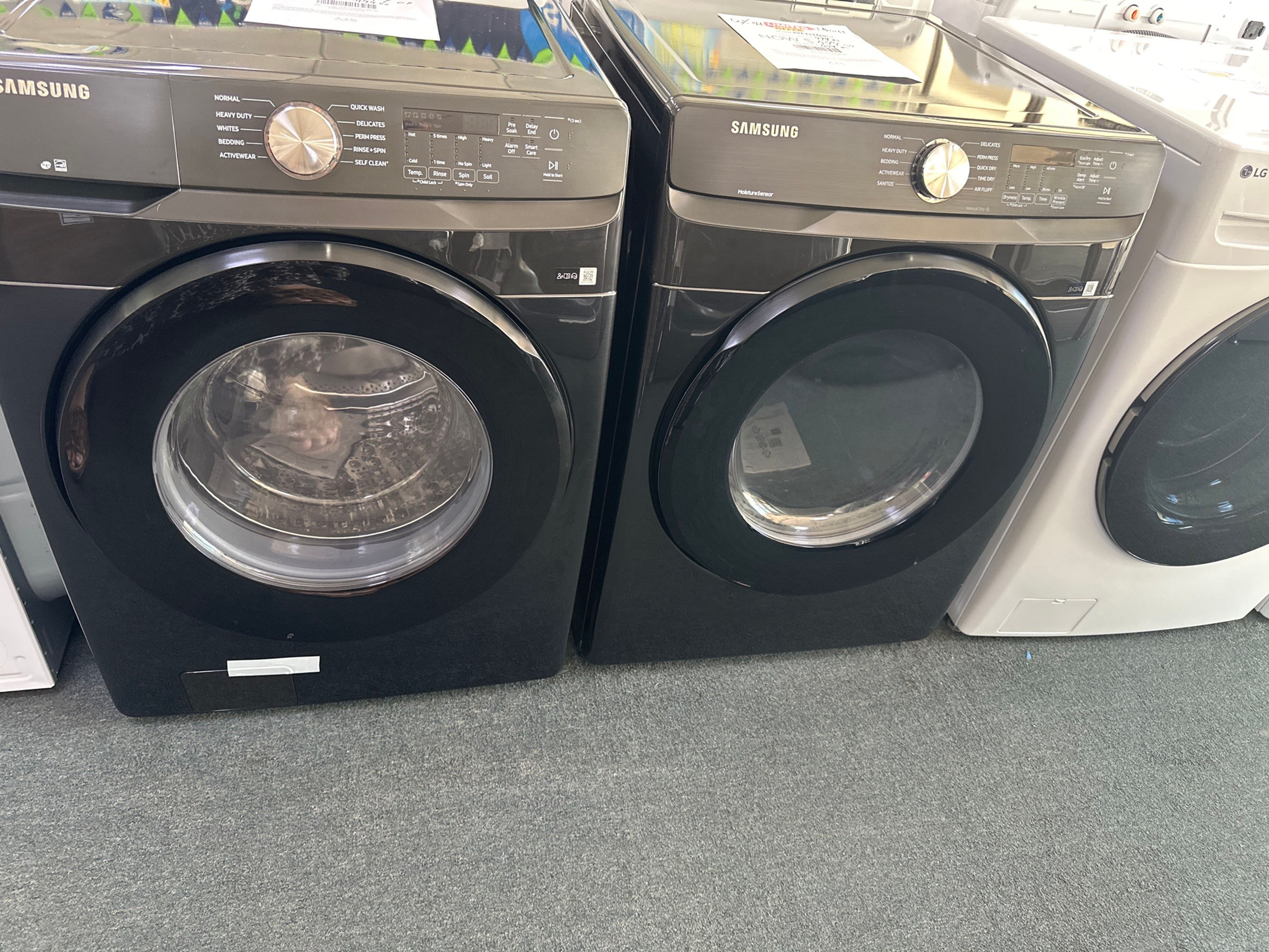 Samsung Front load washer (4.5 cu ft) and dryer (7.5 cu ft) set