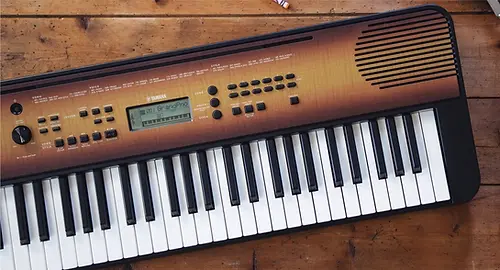 organeta Yamaha PSR-E360