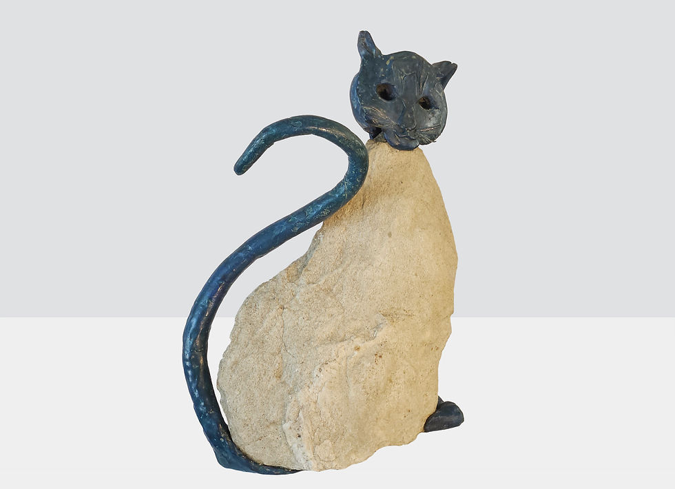 Miniature : Le chat dans la pierre