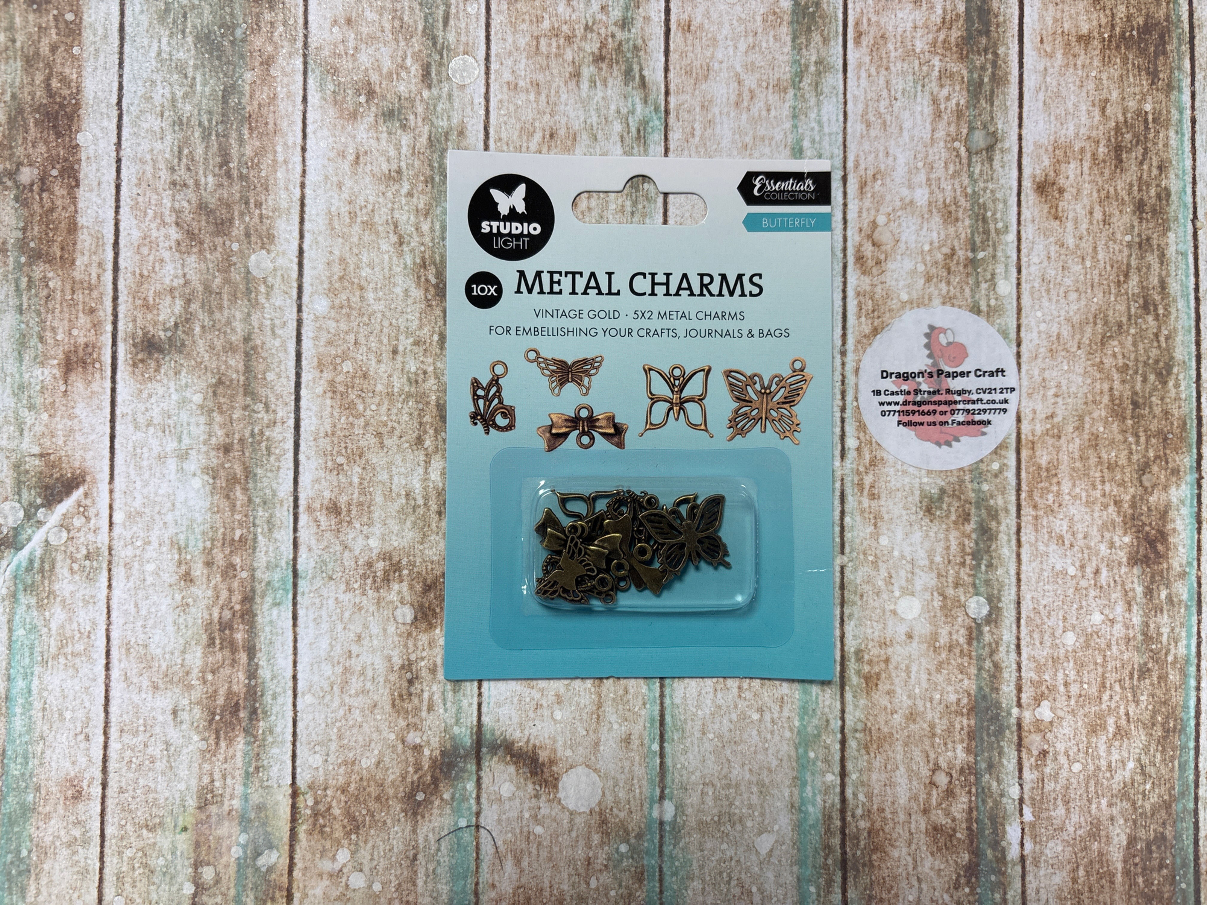 STUDIO LIGHT ESSENTIALS - METAL CHARMS -  BUTTERFLY - 10 CHARMS
