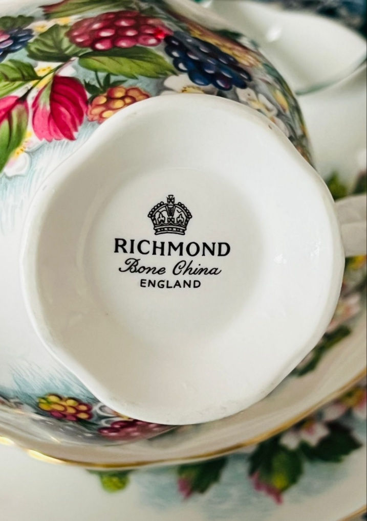 Miniatura: Trio da tea vintage inglese Richmond 