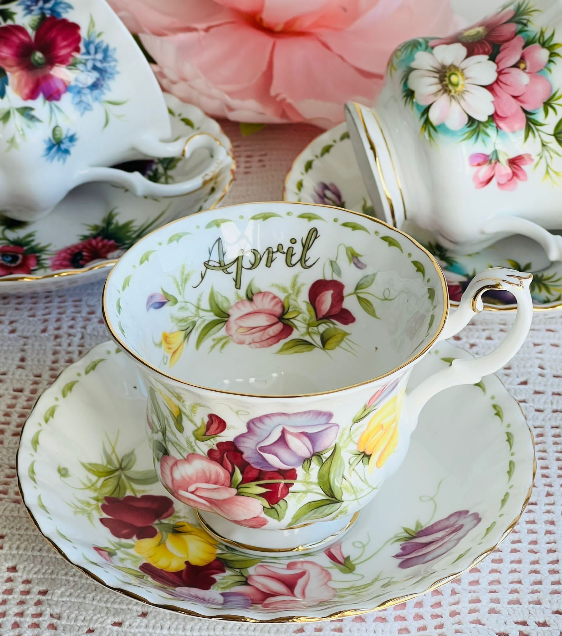 Duo da tea "Aprile" Royal Albert 
