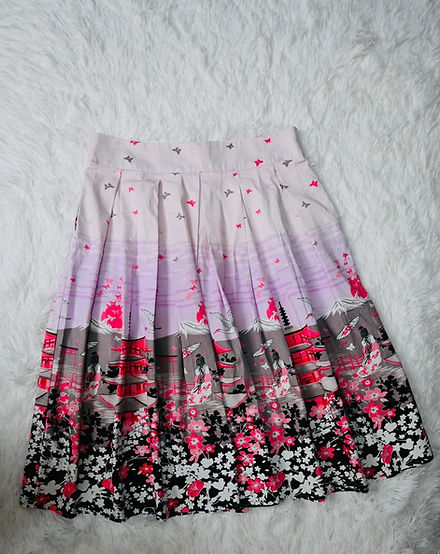 Japanese Floral Pleat Skirt | Closet Keeps