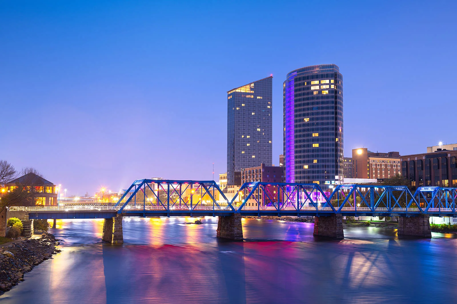 istock-1284558116-sm.webp