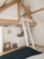 renovation-corps-de-ferme-eure-et-loir-mezzanine-charpente-apparente.JPG