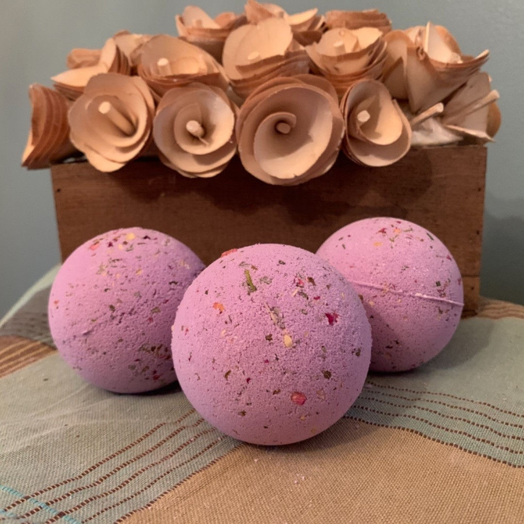 Heart Repair Bath Bomb