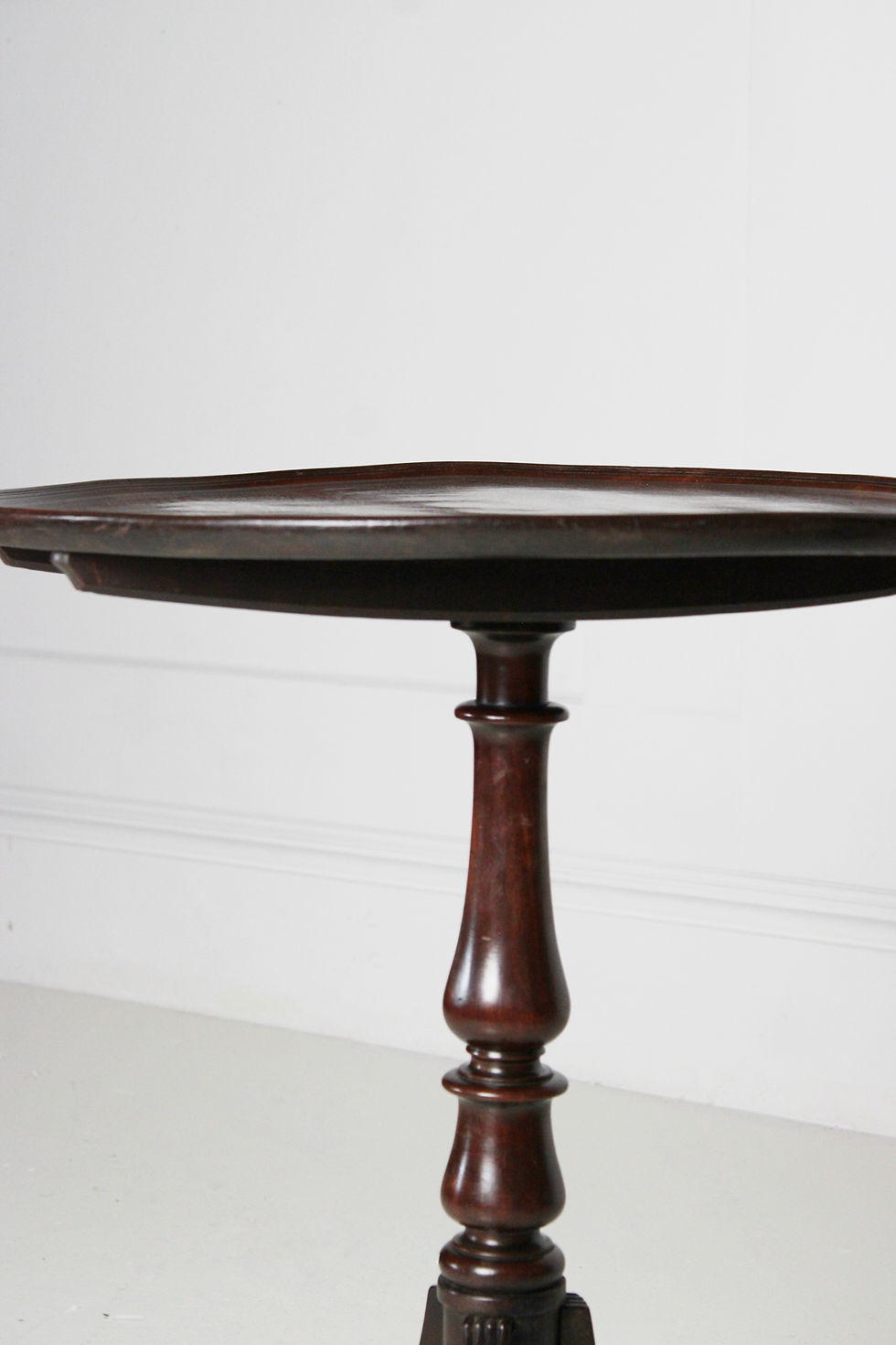 Thumbnail: Regency wine table 
