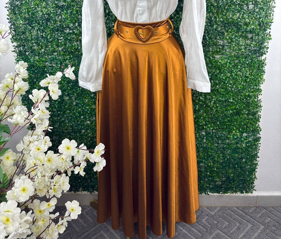 Thumbnail: Satin skirt, full disc with pockets
