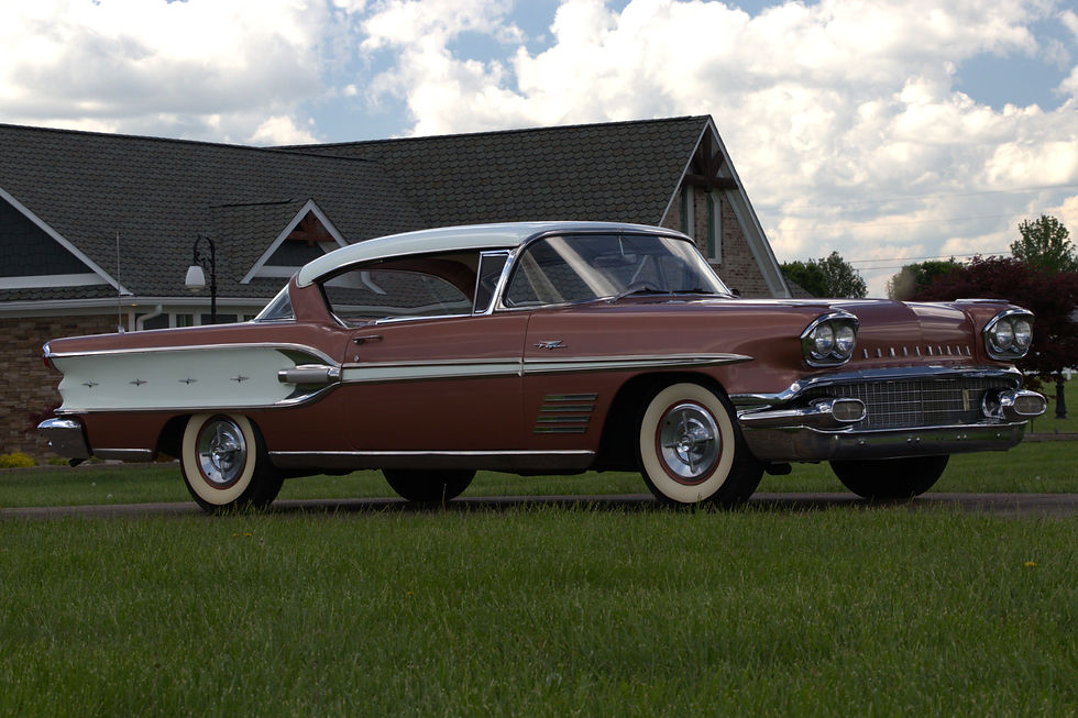 1958 Pontiac Bonneville (25).jpg
