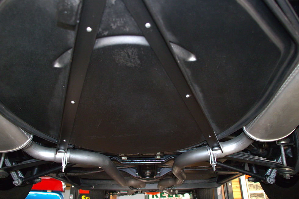 1963 Corvette Split Silver (41).jpg