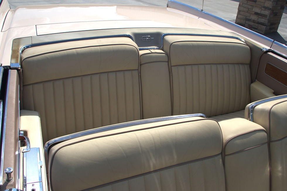 1962 Lincoln Continental Convertible 2503 (8).jpg