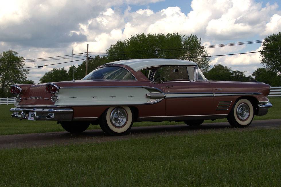 1958 Pontiac Bonneville (43).jpg