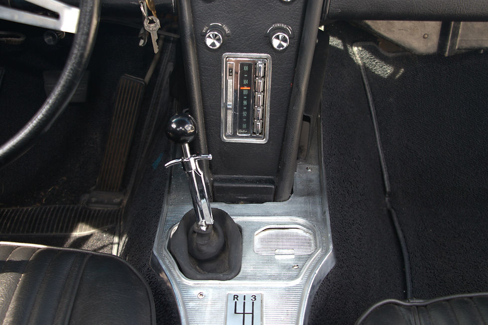 1963 Chevrolet Corvette - White 8844 (28).jpg