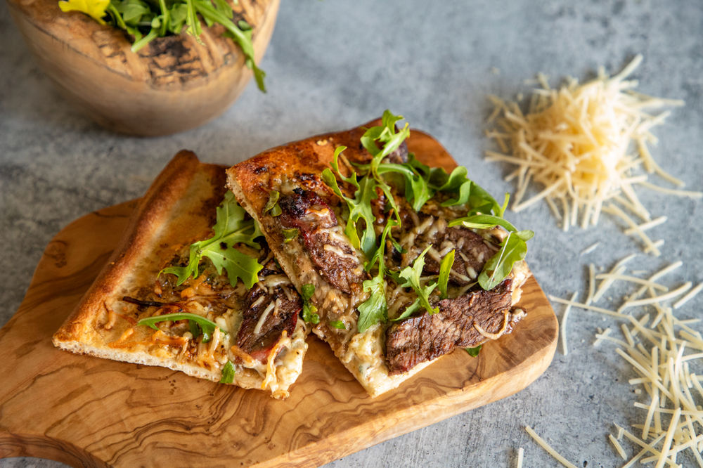 Grilled Steak Flatbread with & Balsamic Glaze