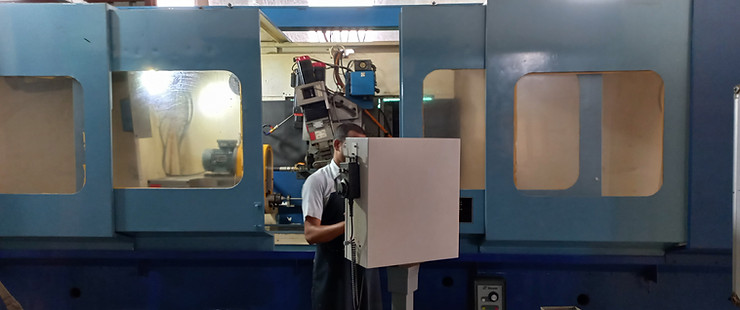 Rectifieuse de broches CNC 6 axes