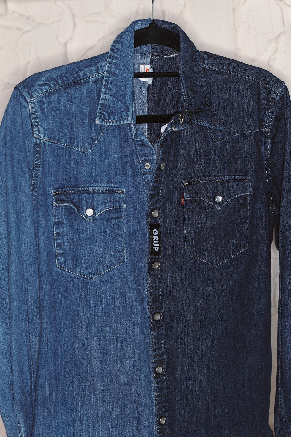 Thumbnail: 2010s Levi’s Barstow Half & Half, item no. 02-40229