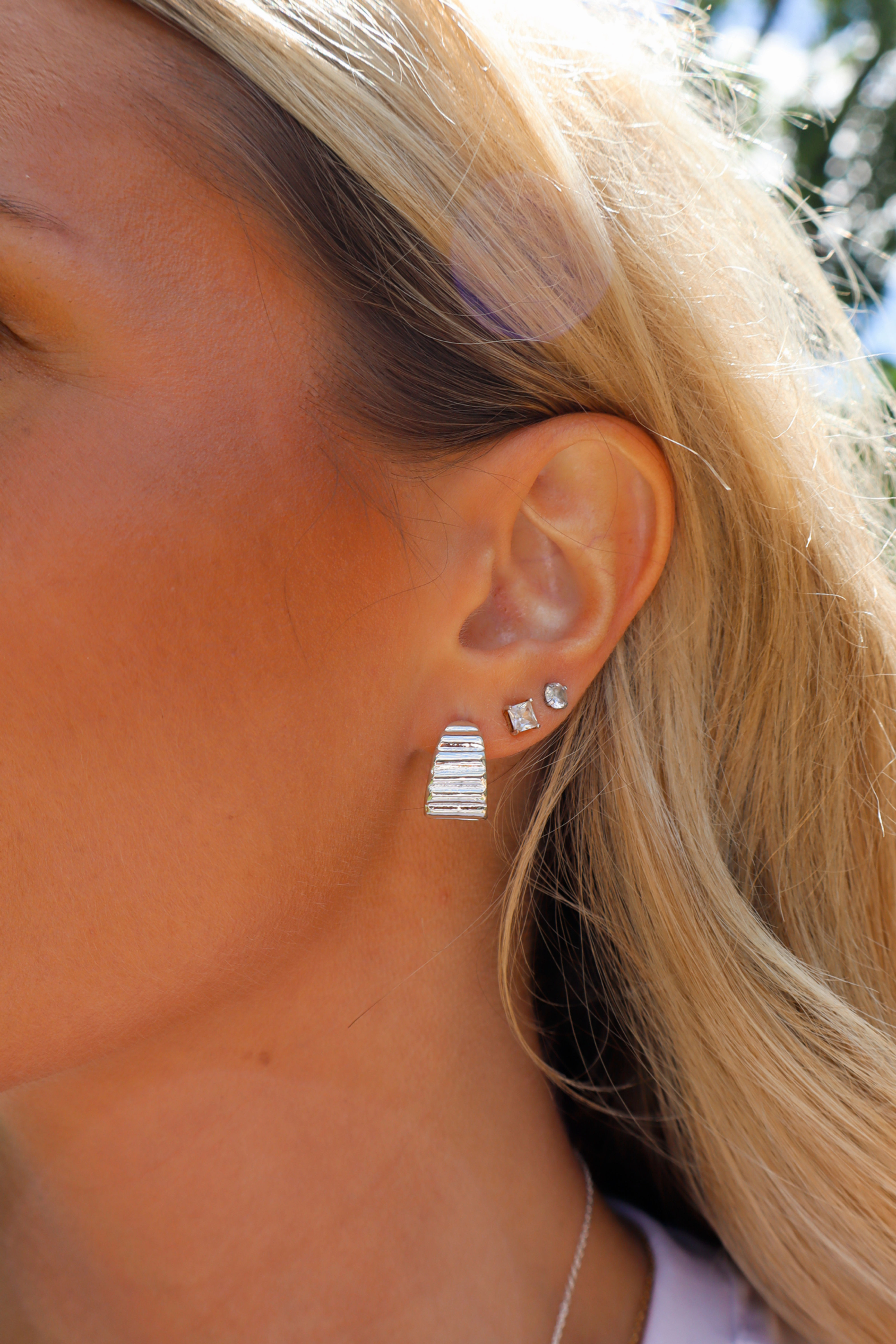 Mini Metallic Hoop Earrings - Silver 