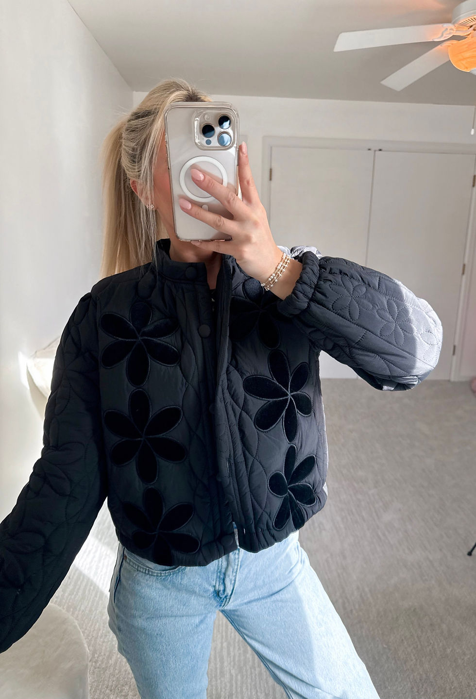 Thumbnail: Quilted Floral Jacket -Black